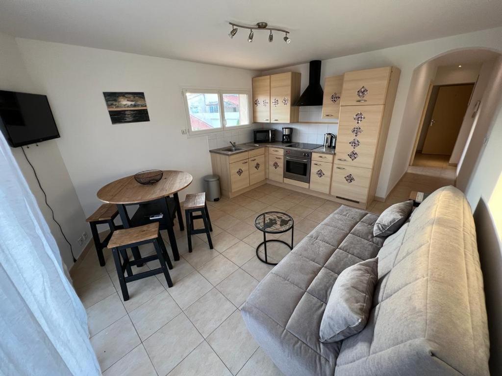Plein Sud, Bel Appartement 20 Metres De La Plage La Capte 히에레 외부 사진