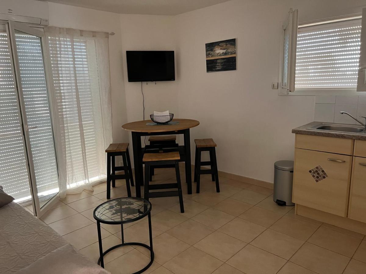 Plein Sud, Bel Appartement 20 Metres De La Plage La Capte 히에레 외부 사진